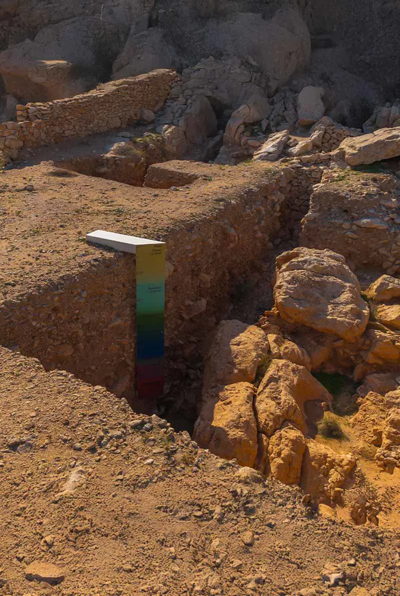 Mleiha Archaeological Site For History Buffs — photo 11 of 13